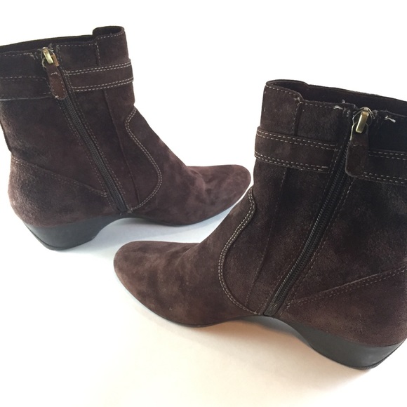 Circa Joan & David Brown Suede Wedge Bootie Sz 8.5 - Picture 6 of 8